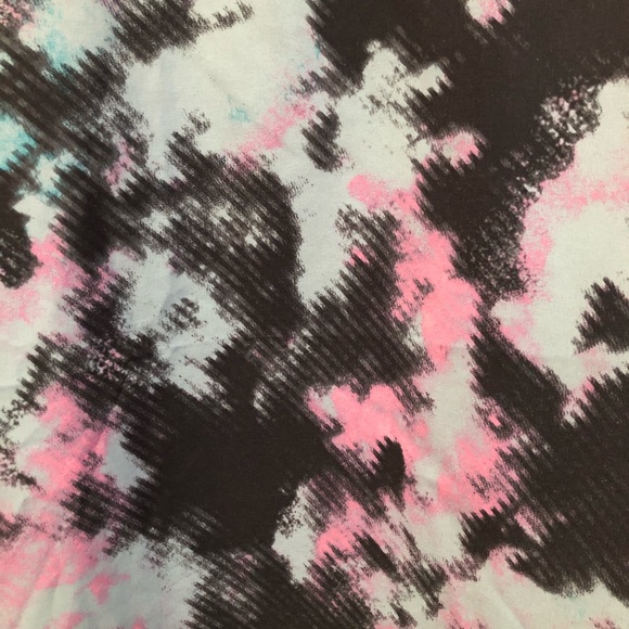 IVIVVA tank top - Picture 6 of 6